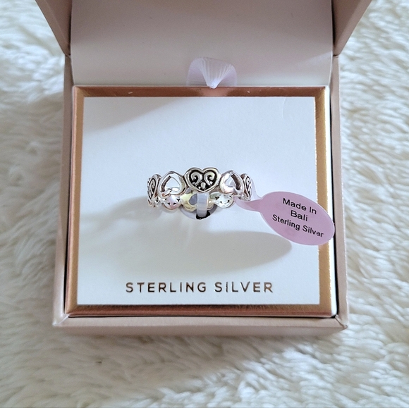 Annika Witt Sterling Silver🤍 Eternal♾️ Hearts💕 Ring💍 - NIB - Picture 13 of 15